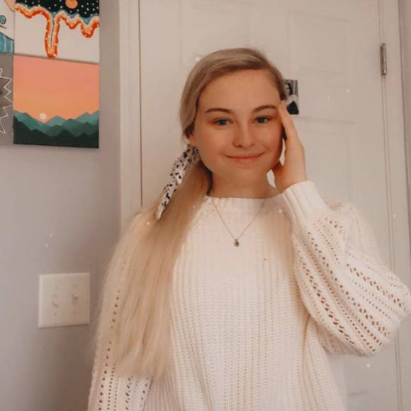 Meet your Posher, Riley - Picture 1 of 1